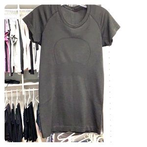Lululemon swifty tech tee